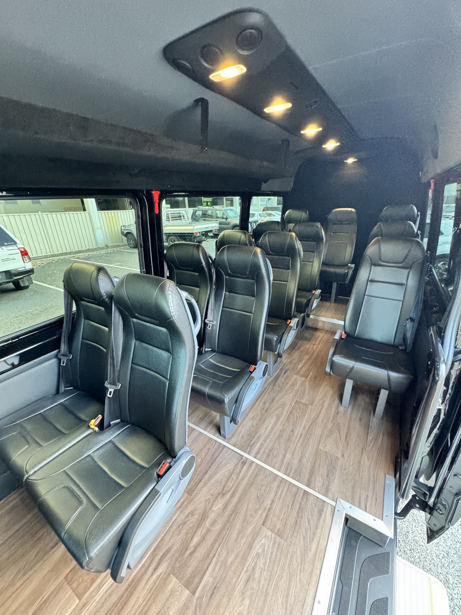 Mercedes-Benz Sprinter (14 passengers) — photo 2