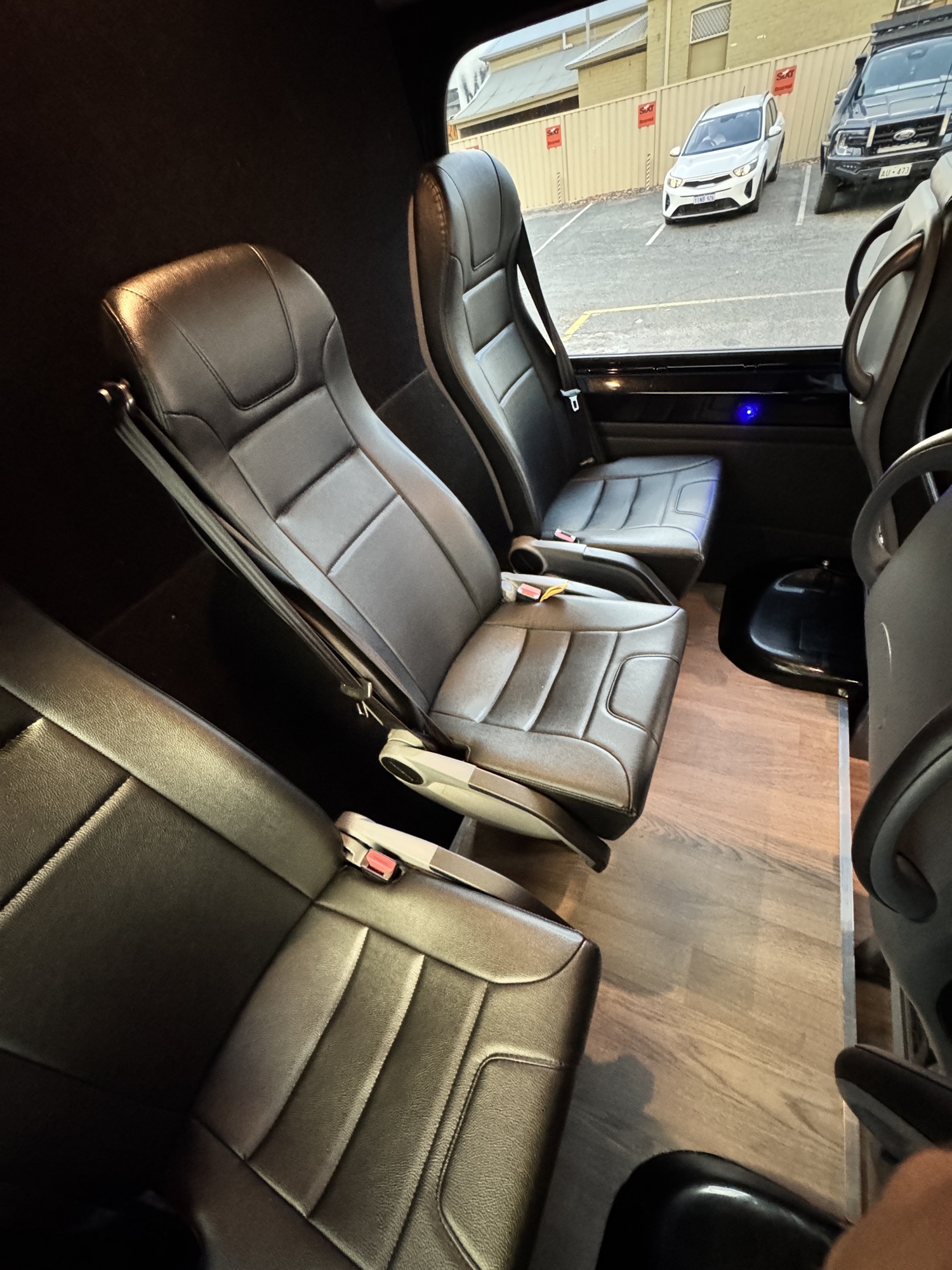Mercedes-Benz Sprinter (14 passengers) — photo 3