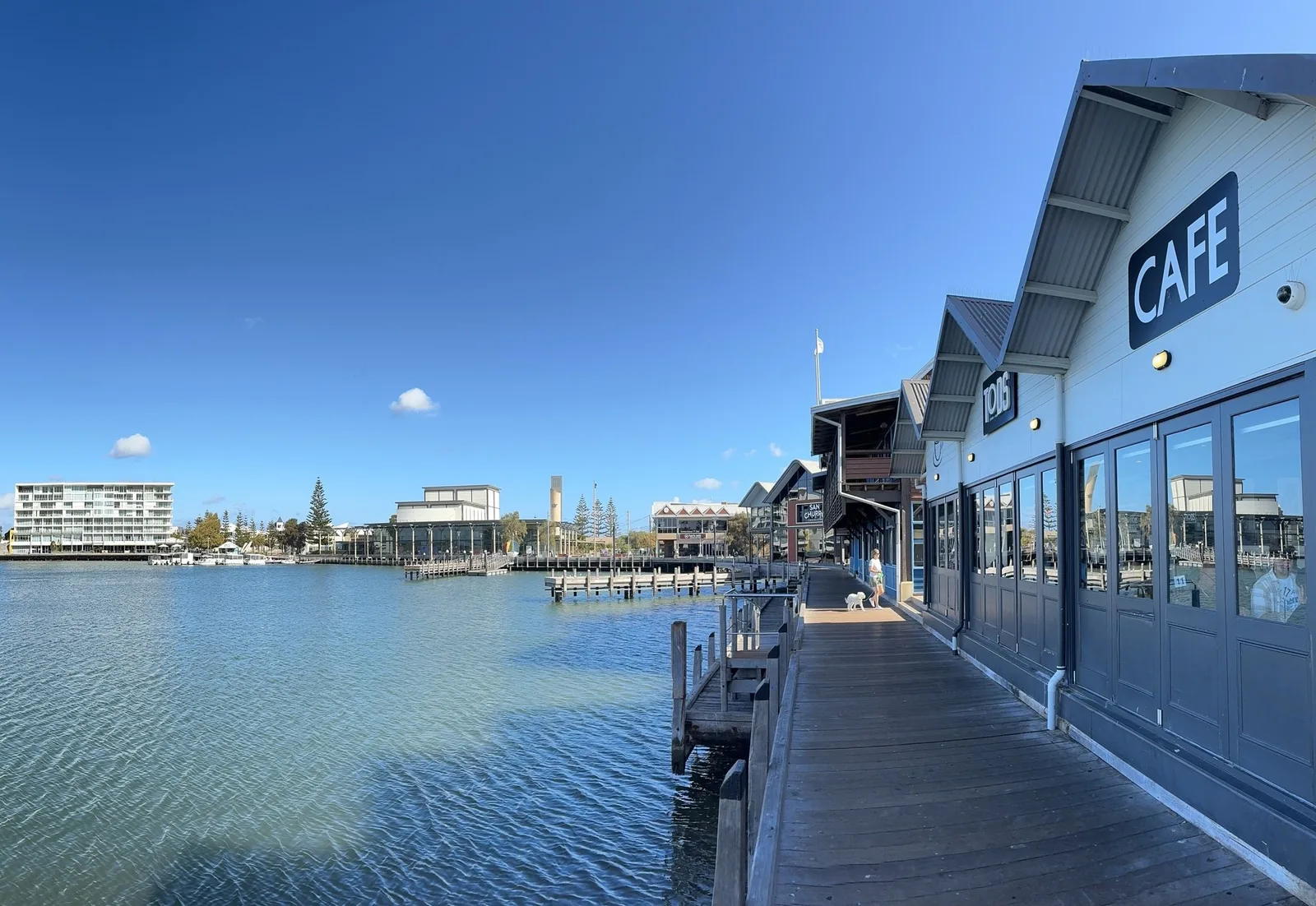 Mandurah Foreshore Coffee with a View, photograph 2